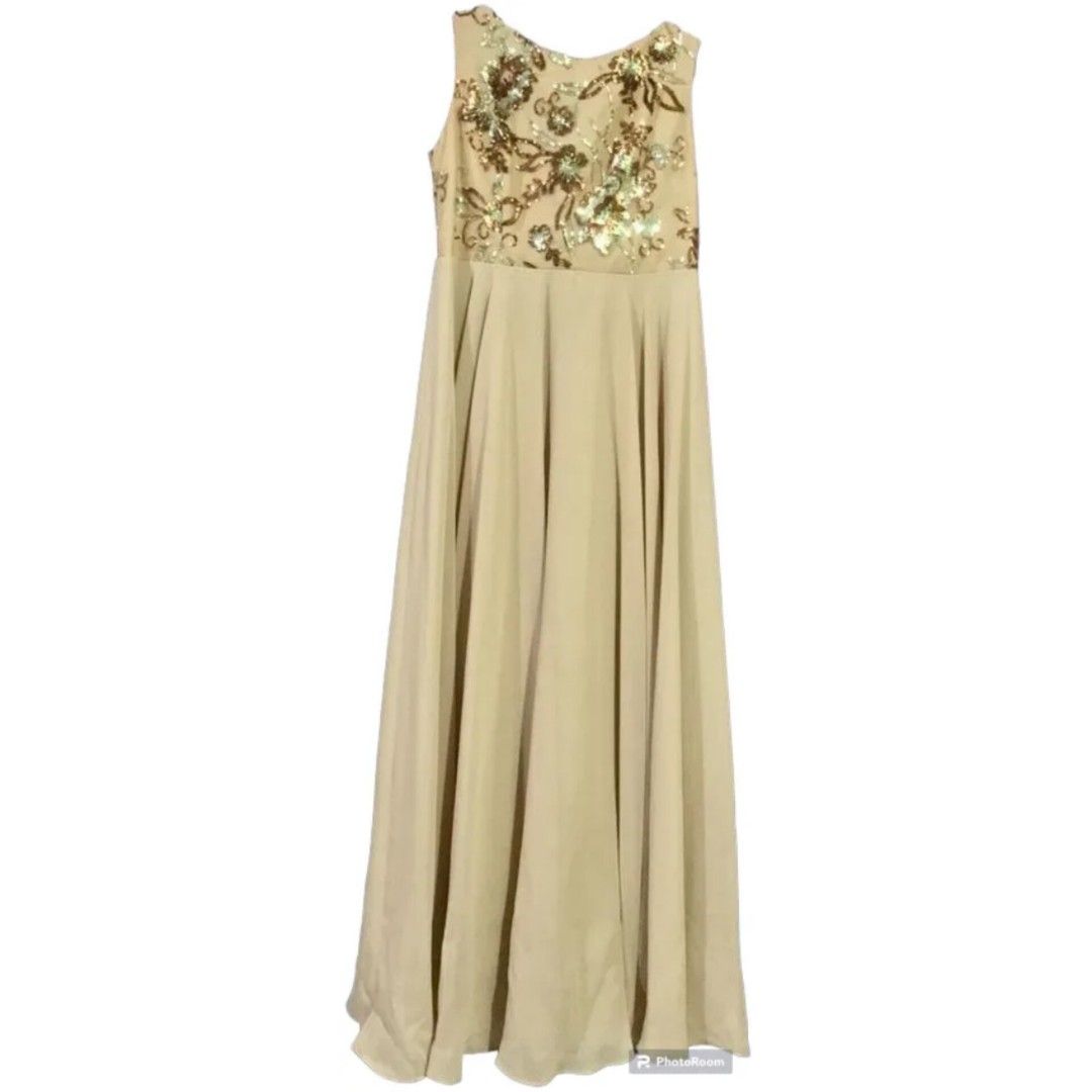 Brown Beige Ninang Gown with front details (Category: Evening dresses & gowns) located in Caloocan City. Submitted by karla.decluttering (Listing ID 1255835914, Image 1). Description: Ninang gown brown and beige Dimensions (inches) Bust 34 Waistline 31 Length 52 neutral colors detailed front.
