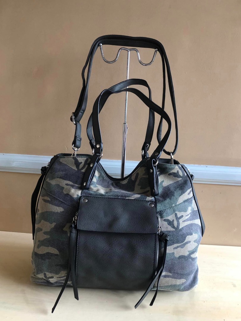 Black rivet purse sales