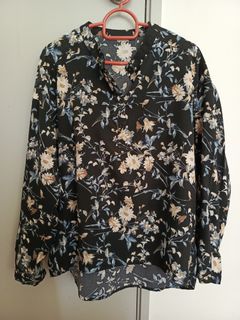(Category: ) located in . Submitted by somethingtopreloved (Listing ID 1258103019, Image 1). Description: .
