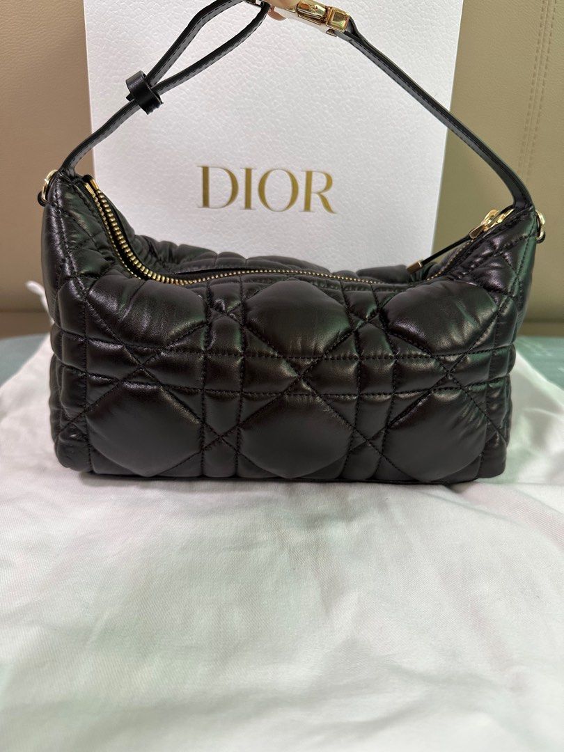 Dior - Medium Diortravel Nomad Pouch Blue Dior Oblique Jacquard - Women