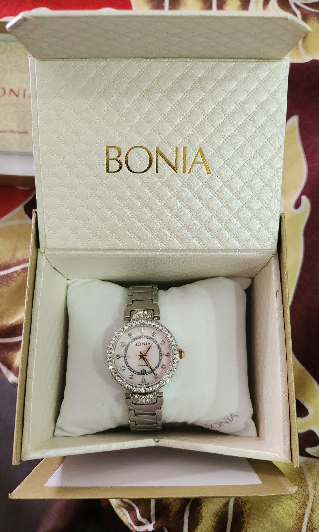 Bonia watch sapphire price outlet