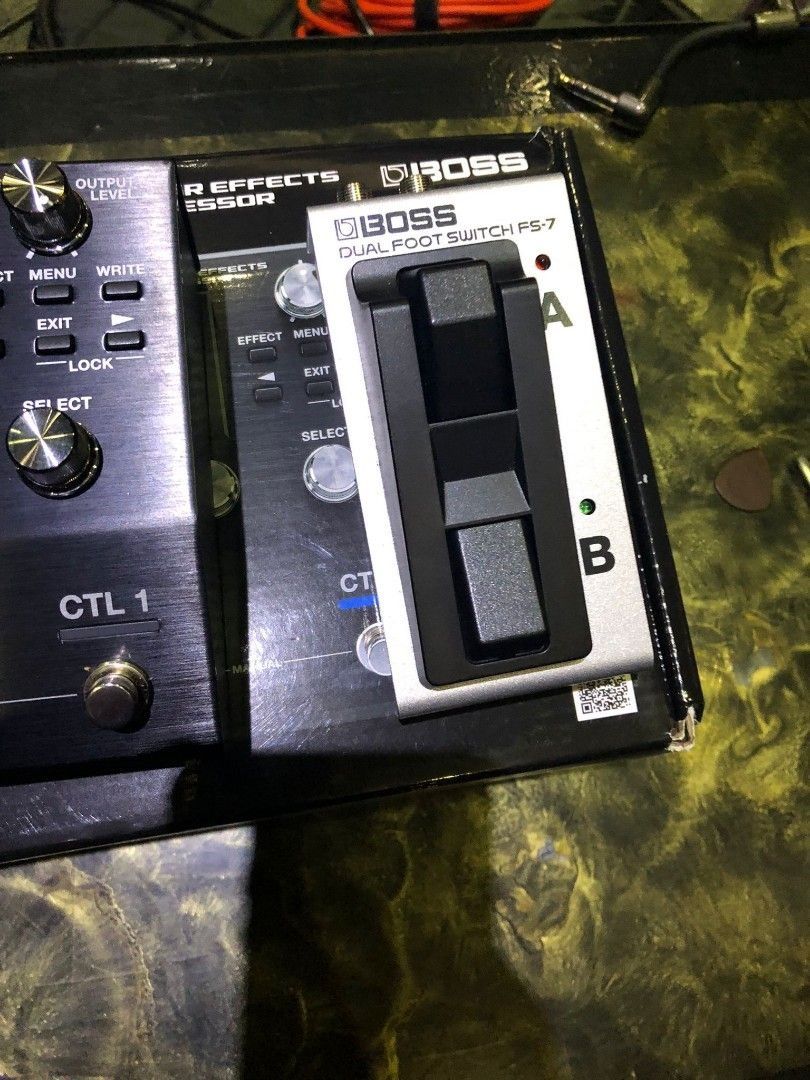 BOSS GT-1000CORE + FS-7 Dual Footswitch, 音響器材, Soundbar