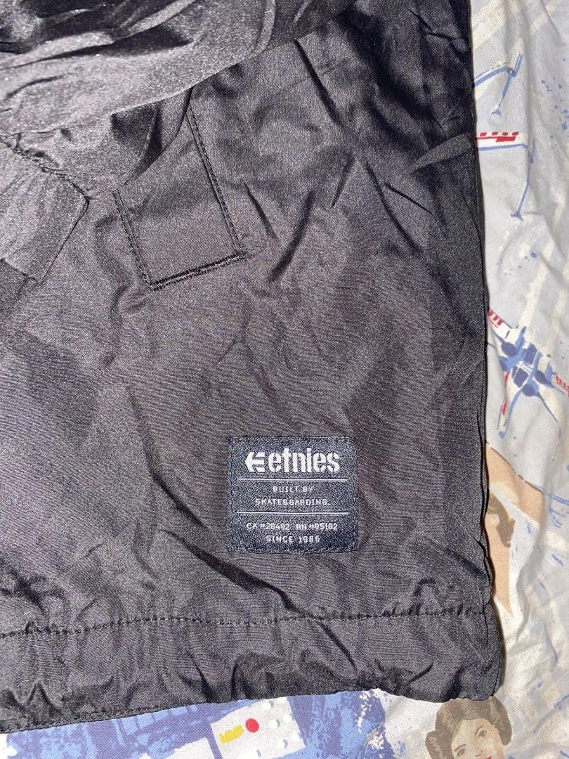 Etnies coach jacket shop