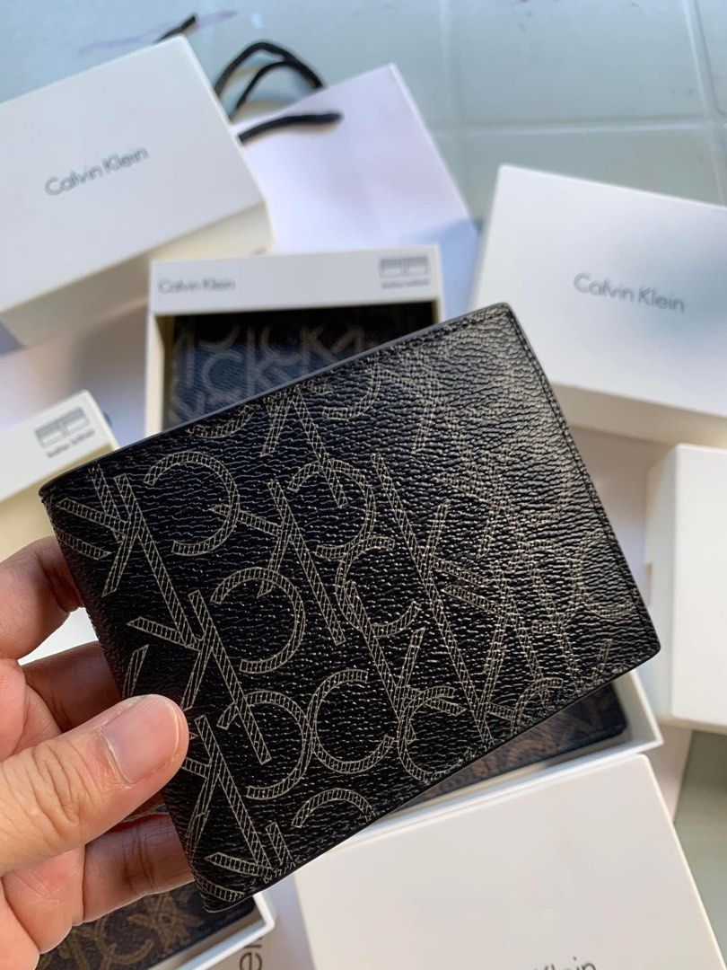 Calvin Klein Wallet (Category: Wallets & Card Holders) located in Manila. Submitted by bagislifeshop (Listing ID 1258088797, Image 3). Description: .
