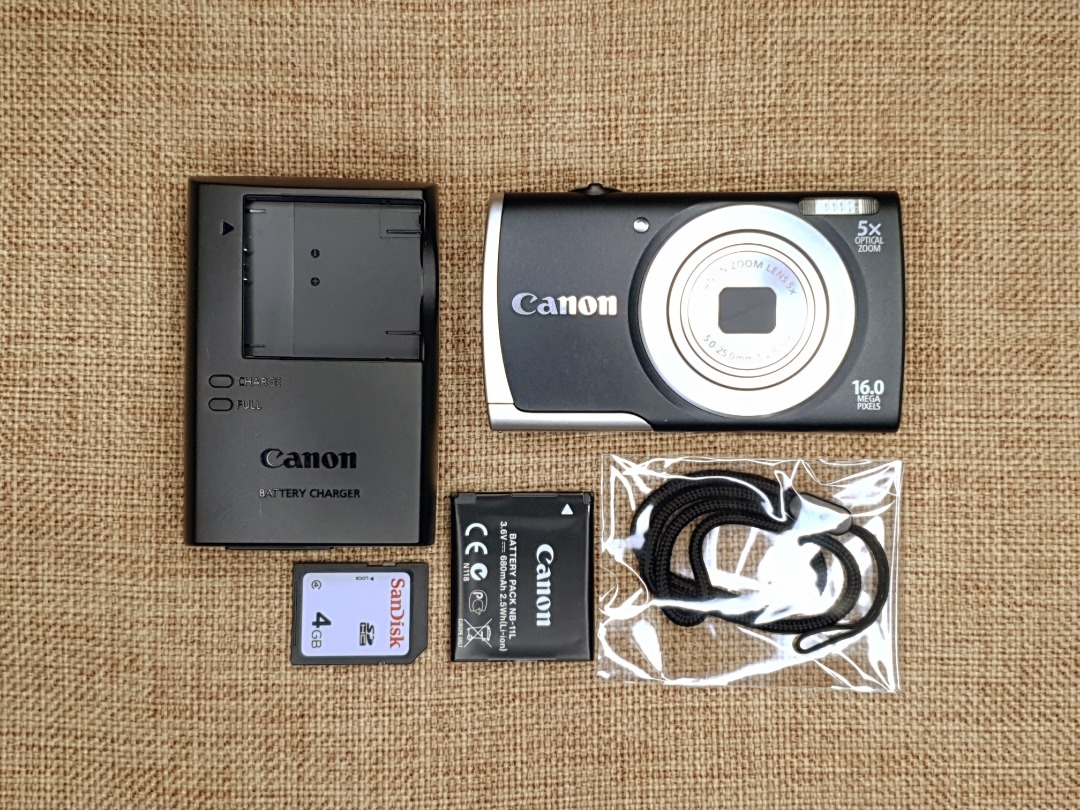 Canon PowerShot A2600 CCD 感光元件數位相機, 相機攝影, 相機在旋轉拍賣