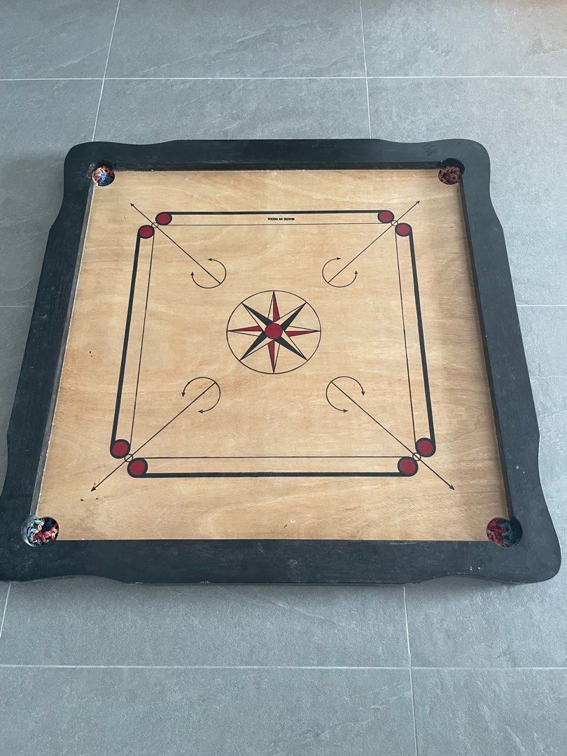 Carrom board medium size price 2025