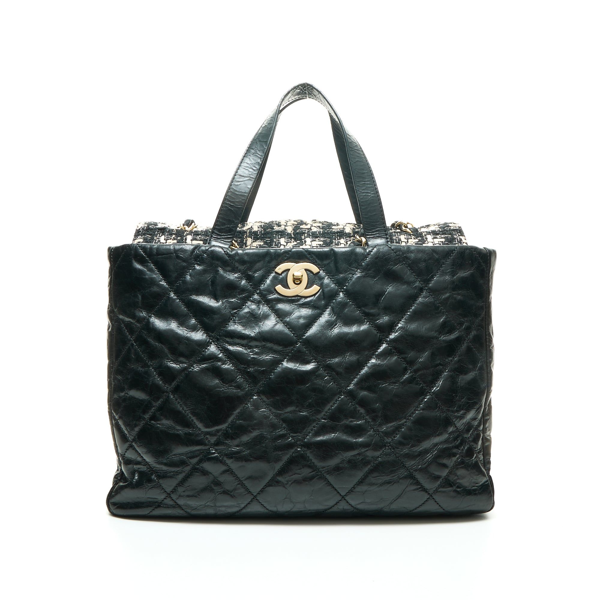 Chanel Portobello Two-Way Tote bag in Calfskin, Light gold Hardware Black