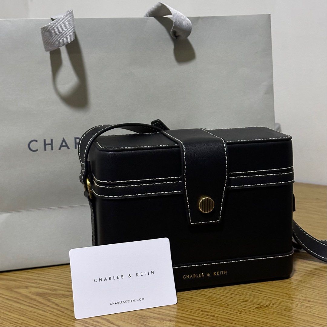 CHARLES KEITH Bronte Contrast Trim Boxy Crossbody Bag