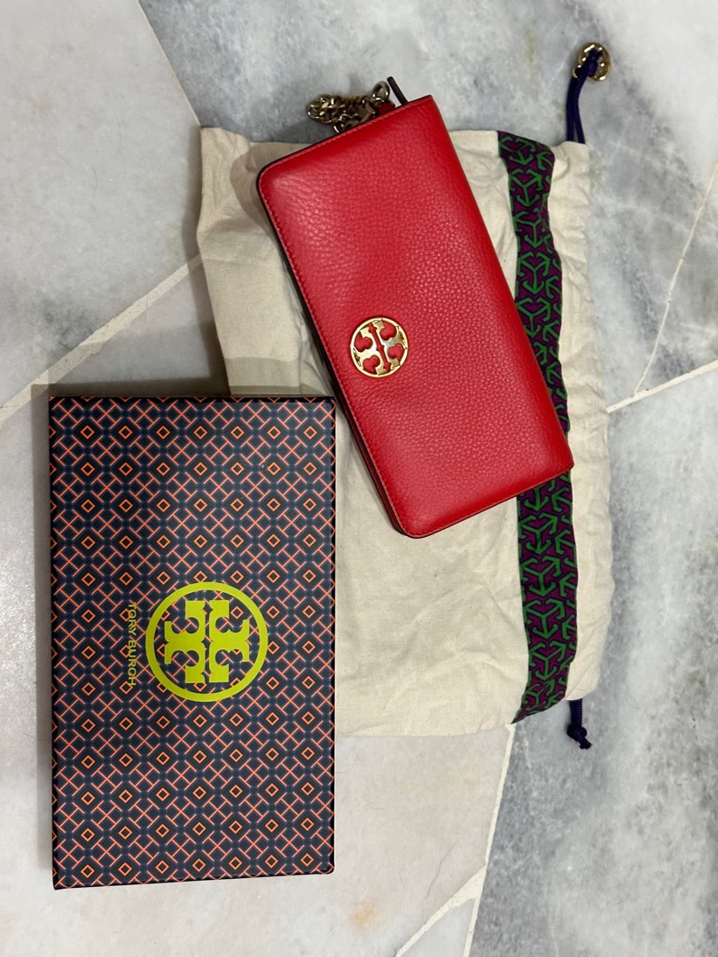 Chelsea wristlet pouch deals