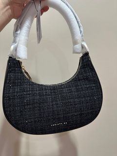 Christy ng- JULIETA MINI CHAIN HOBO BAG Free postage‼️, Women's Fashion,  Bags & Wallets, Shoulder Bags on Carousell