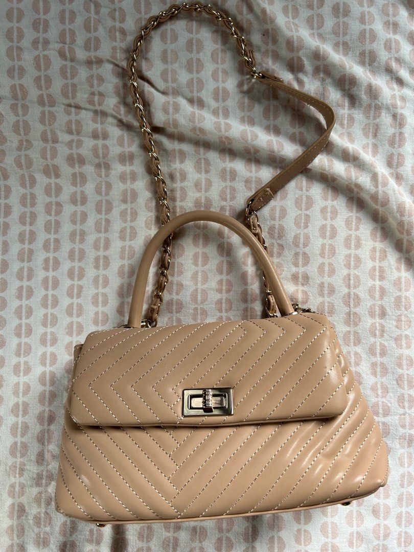 ChristyNg.com - From Felix to Felix Mini. We are just obsessed with this bag!