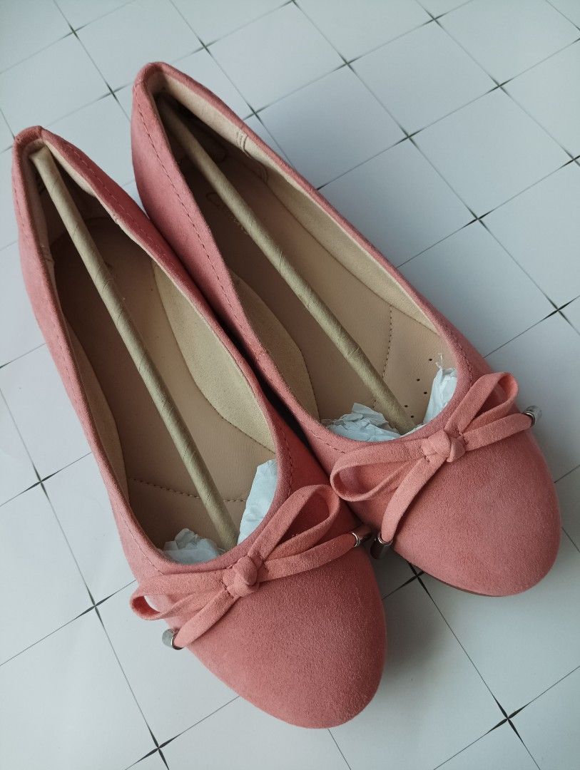 Clarks Grace Lily ballet pump flat in light coral size UK3D