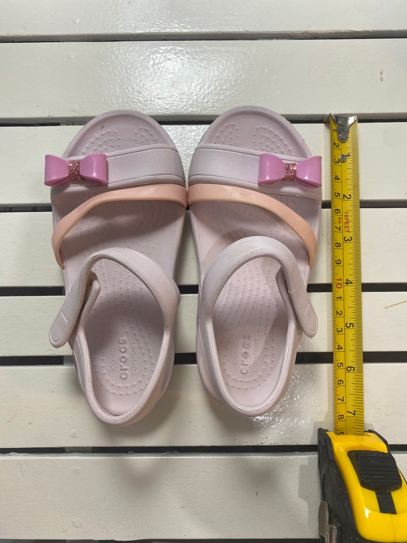 Crocs lina 2025 flat girl