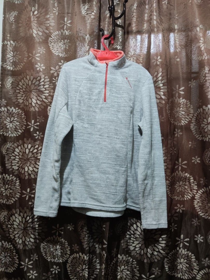 Decathlon - Quechua Fleece Sweater - PRELOVED, Men's Fashion, Coats ...