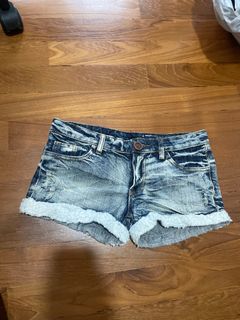 (Category: ) located in . Submitted by shoppingstop (Listing ID 1258077979, Image 1). Description: .