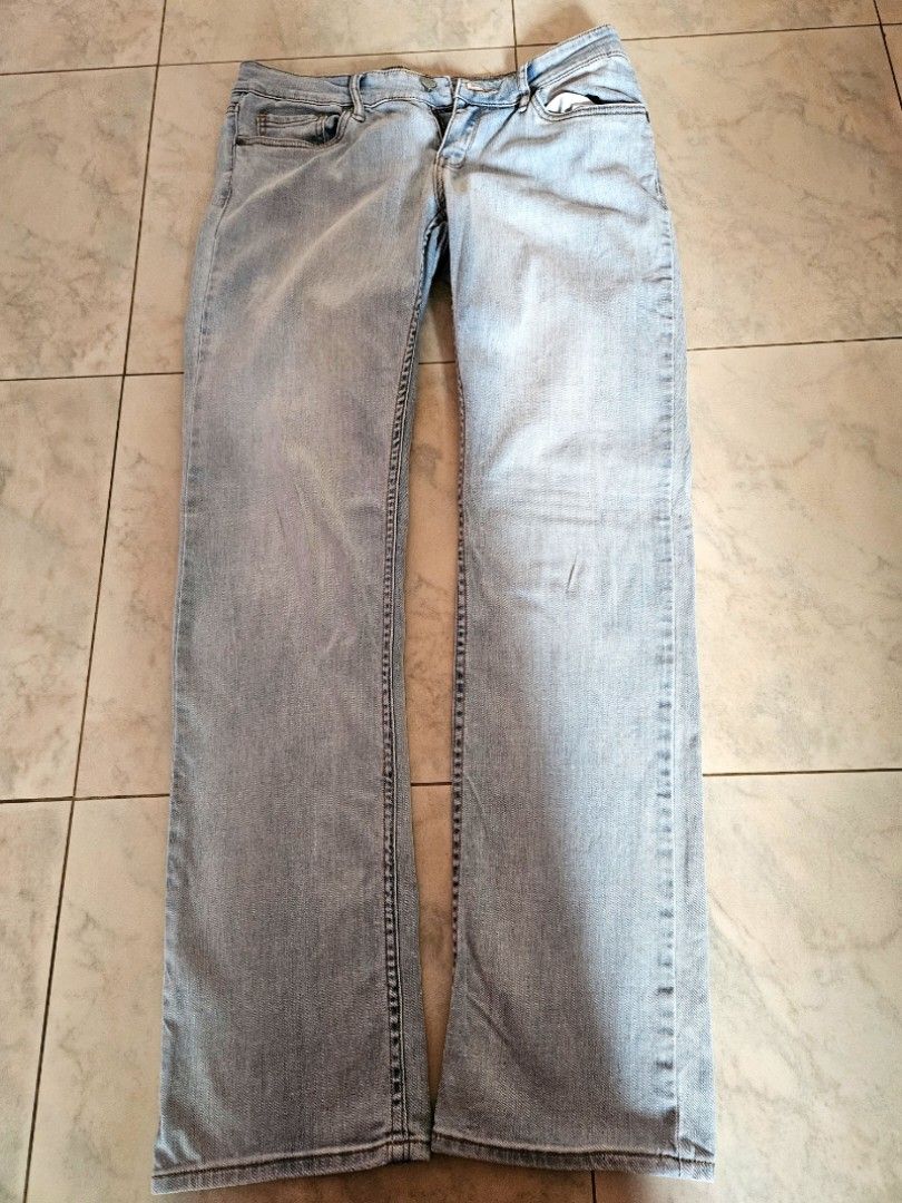 Denizen Women s Slim Straight Cut Jeans Women s Fashion Bottoms