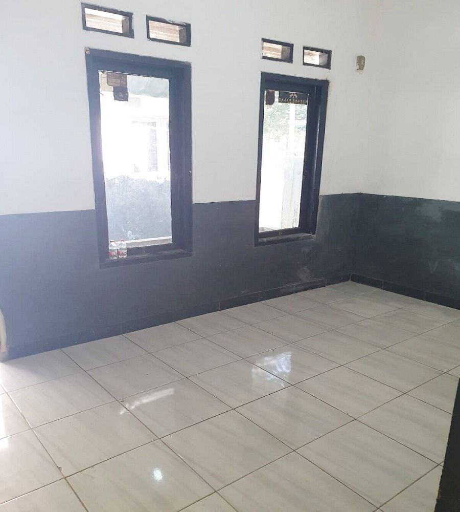 dijual_rumah_kontrakan_4_pintu_1696322505_a24ba442_progressive