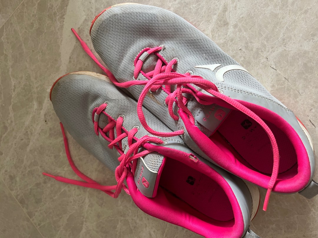 Domyos Fitness Sneakers size 39 Sports Equipment Other Sports
