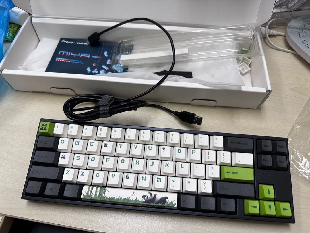 Ducky X Varmillo panda keyboard (Miya68-pro, Cherry Red), Computers ...