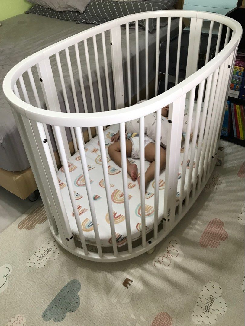 (Free Delivery)Stokke Sleepi cot V2 White, Babies & Kids, Baby Nursery
