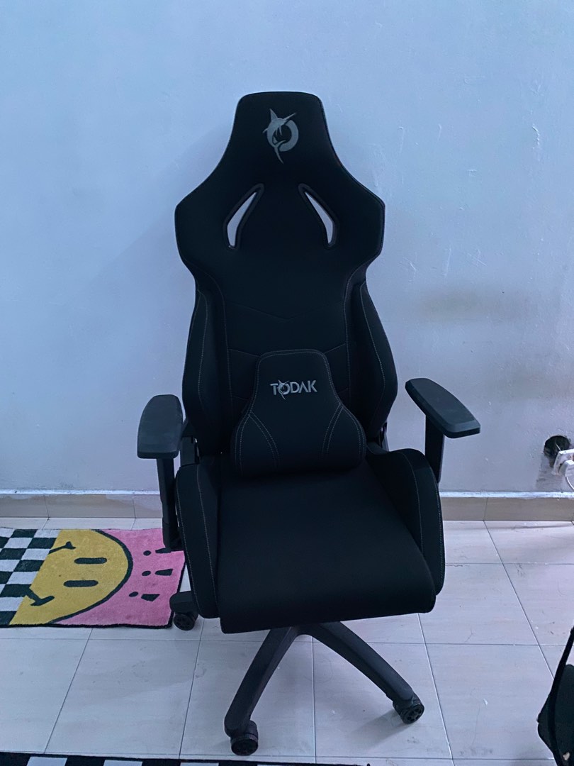 Fixmac gaming store chair