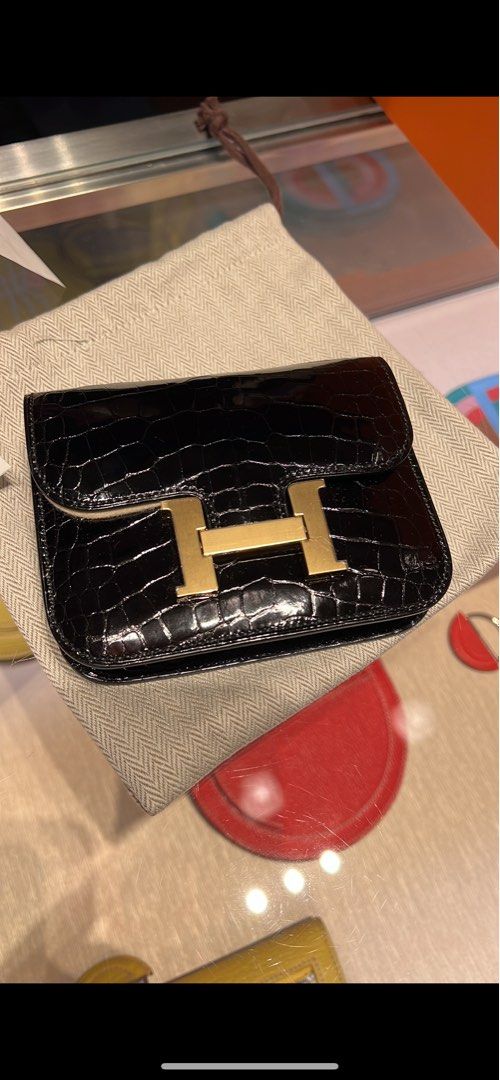 constance slim crossbody
