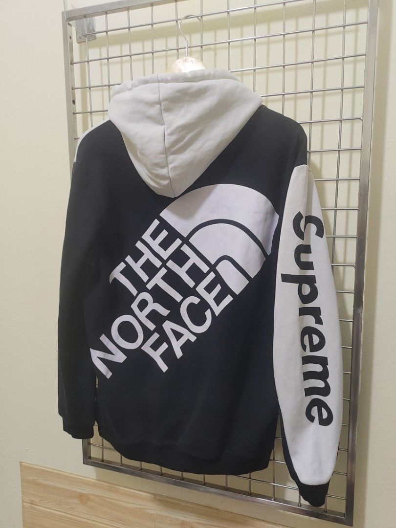 HOODIE SUPREME X TNF, SIZE L, Fesyen Pria, Pakaian Atasan di
