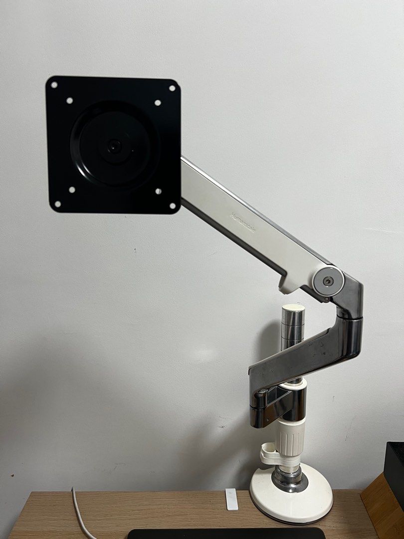 Humanscale Monitor Arm Stainless steel, Computers & Tech, Parts