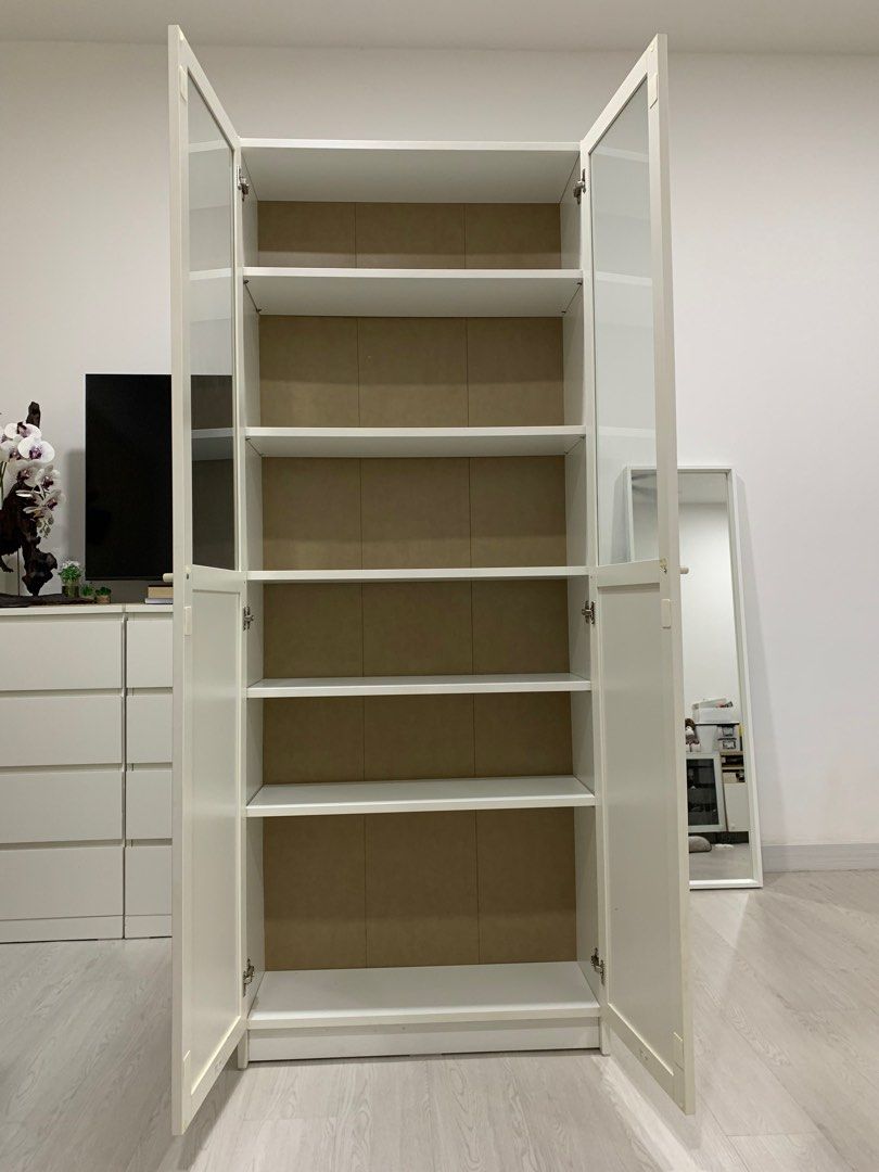 Billy sliding clearance doors
