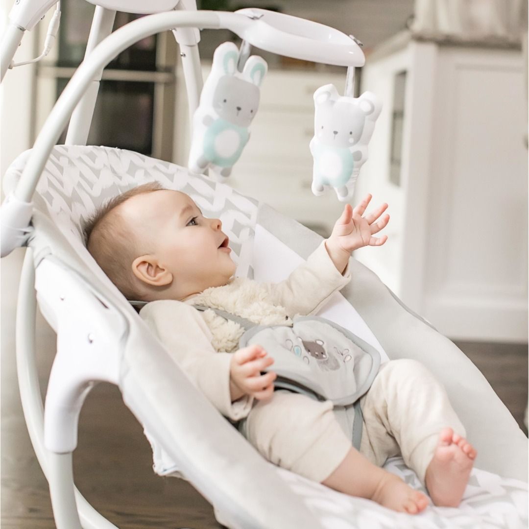 Ingenious, simple and comfortable cradle swing - Raylan Baby automatic ...