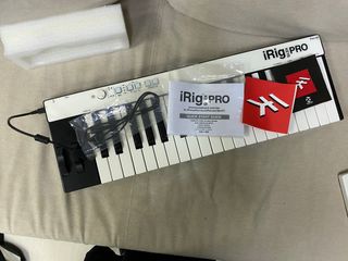 （分類：）位於 。 由 cewkyaa01 提交（商品編號 1258132816，圖片 1）。簡介： 。