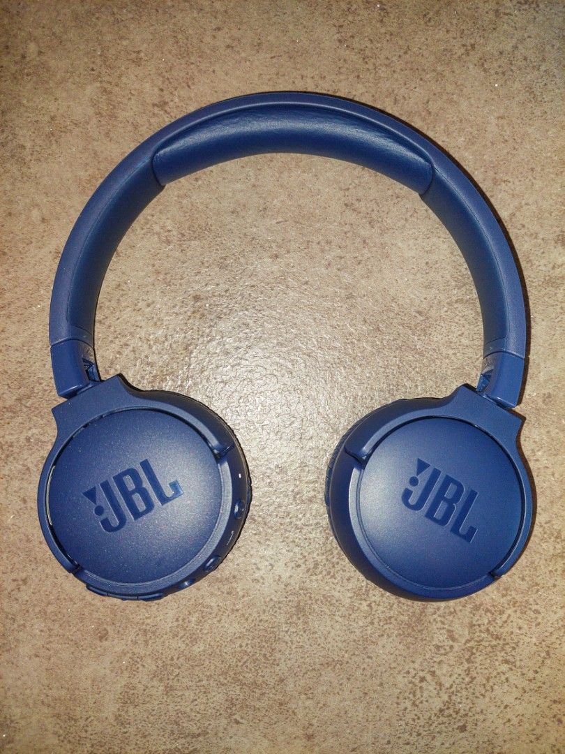 JBL Tune 660NC Headphones, Audio, Headphones & Headsets on Carousell