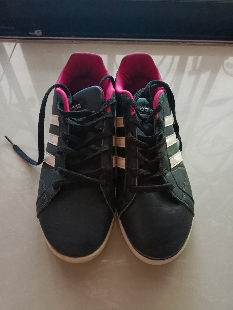 Kasut Adidas Pink sakura Adidas Neo Uk5.5 Women s Fashion