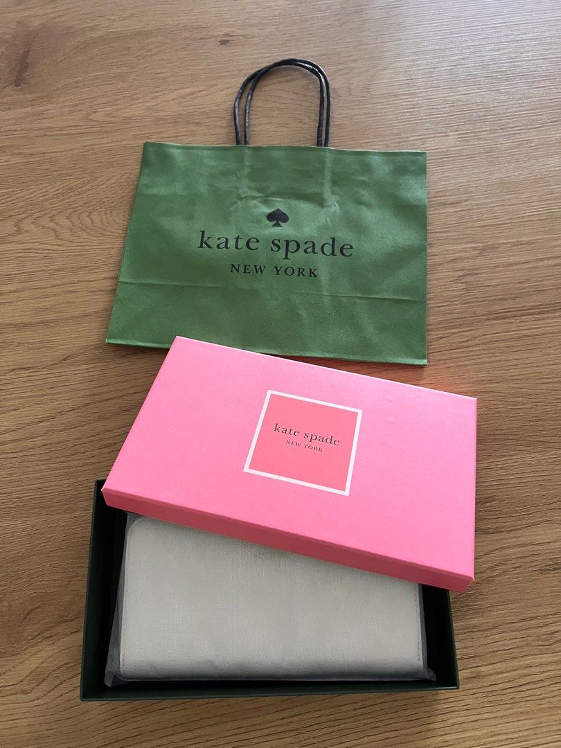 Kate Spade Stacy Large Continental Wallet (Category: Luxury Bags & Wallets) located in Makati City. Submitted by welllovedhandmedowns (Listing ID 1258060866, Image 3). Description: Kate Spade Stacy Large Continental Wallet In white With box and Kate Spade paperbag as per photo Bought in Rinko Premium Outlet in Osaka Perfect gift this holiday season! Free delivery if within Makati.