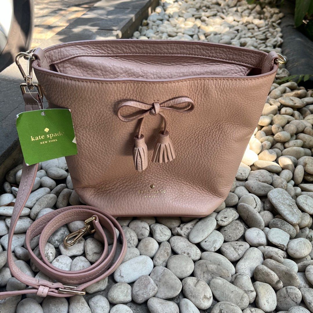 Kate spade 2025 vanessa bucket bag