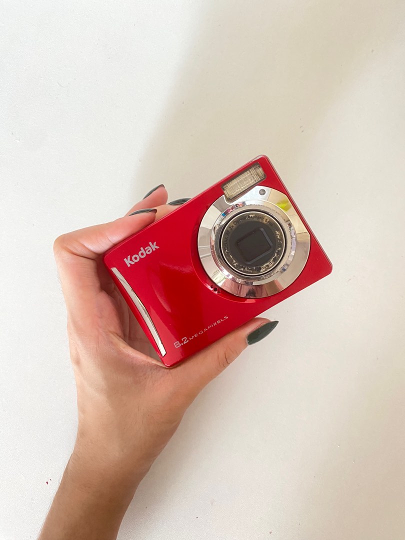 Kodak EasyShare C140, Photography, Cameras on Carousell