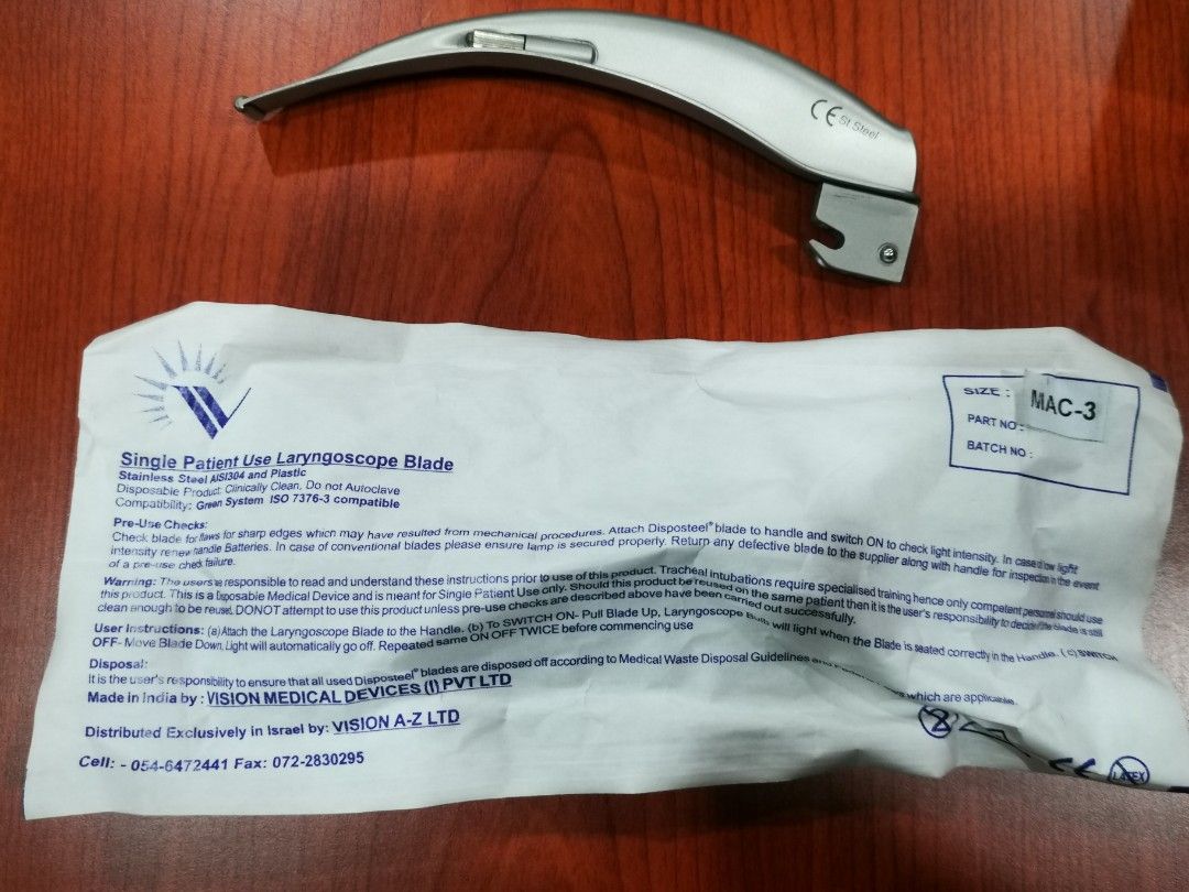 Laryngoscope blade for sale, Health & Nutrition, Medical Supplies & Tools on Carousell