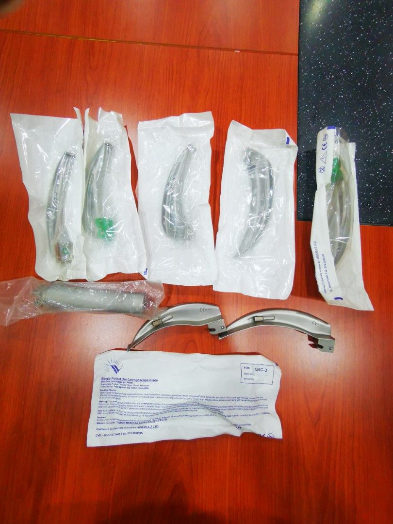 Laryngoscope blade for sale, Health & Nutrition, Medical Supplies & Tools on Carousell