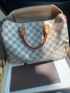 Louis Vuitton Speedy B30, Luxury, Bags & Wallets on Carousell