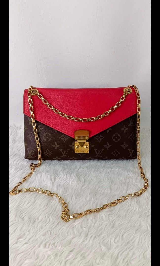 Beg louis vuitton Pallas Chain, Luxury, Bags & Wallets on Carousell