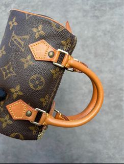 Louis Vuitton, Bags, Auth Louis Vuitton Speedy Bandolier 3 Excellent  Condition Strap Lock Duster