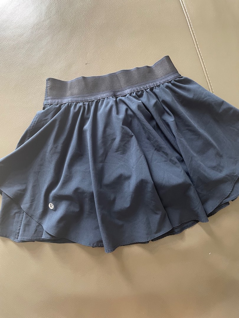 Navy blue lululemon shop skirt