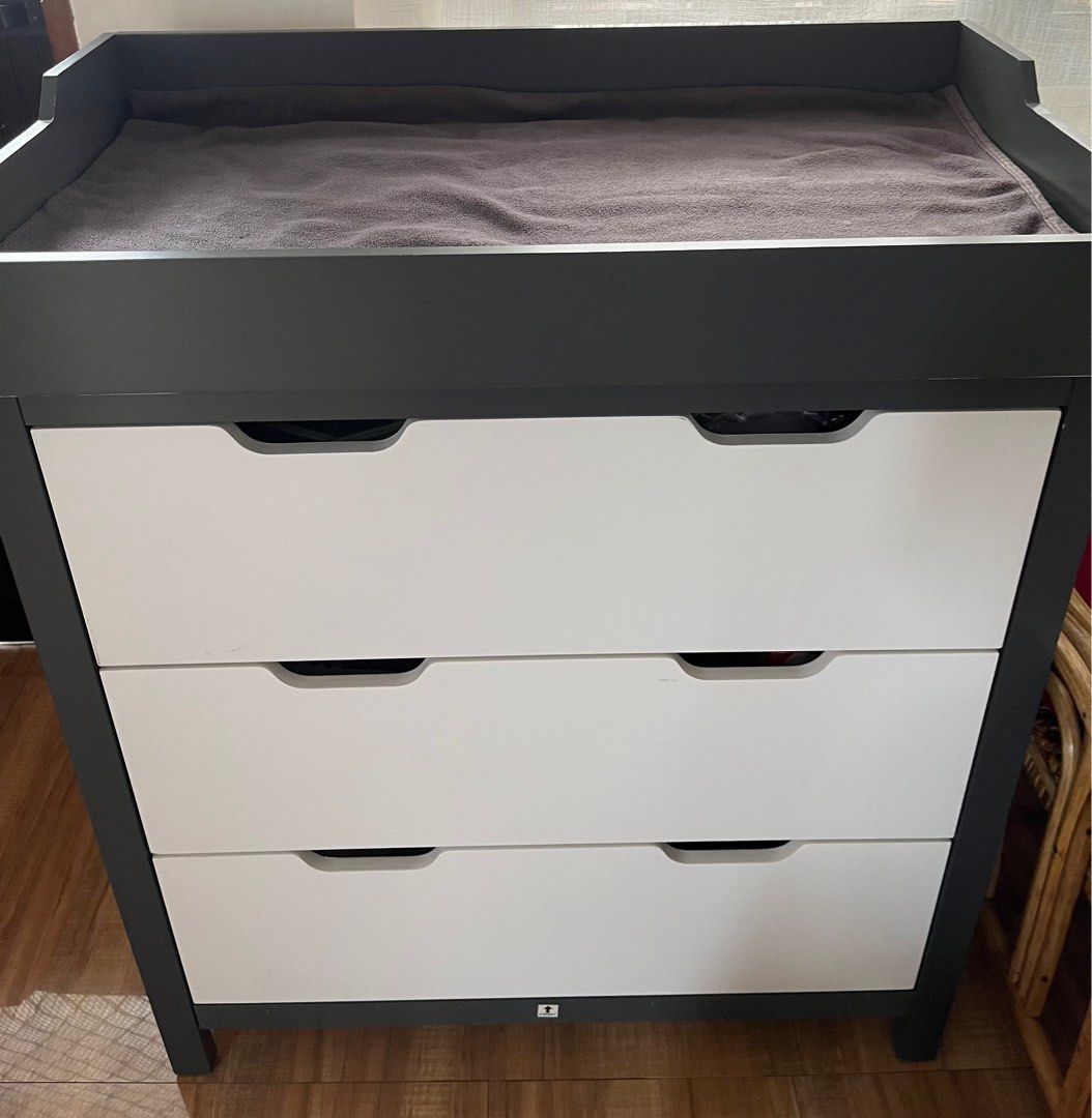 Mamia clearance changing unit