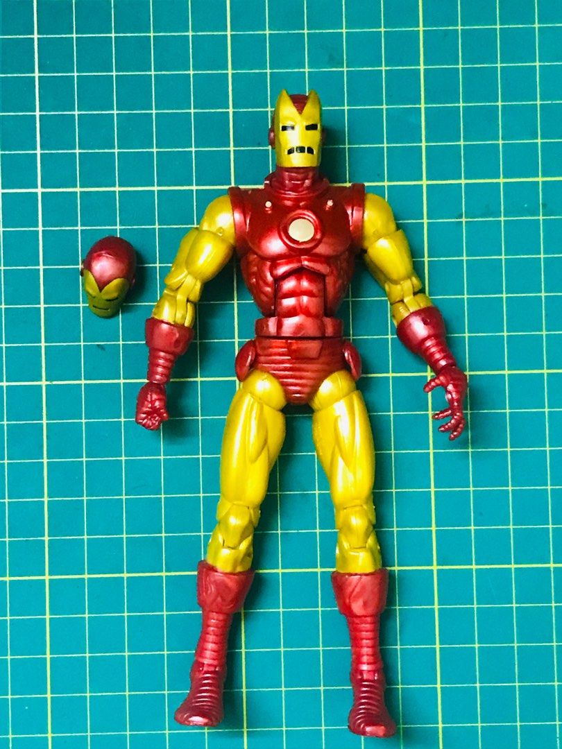 Marvel legends online iron man classic