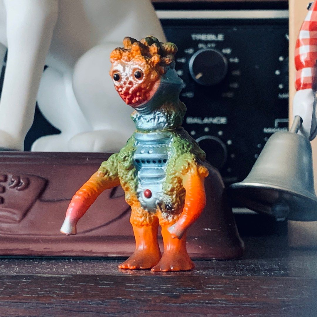VAG 円盤怪獣マザー ガチャ ZOLLMEN ゾルメン 2016 MEDICOMTOY 本物