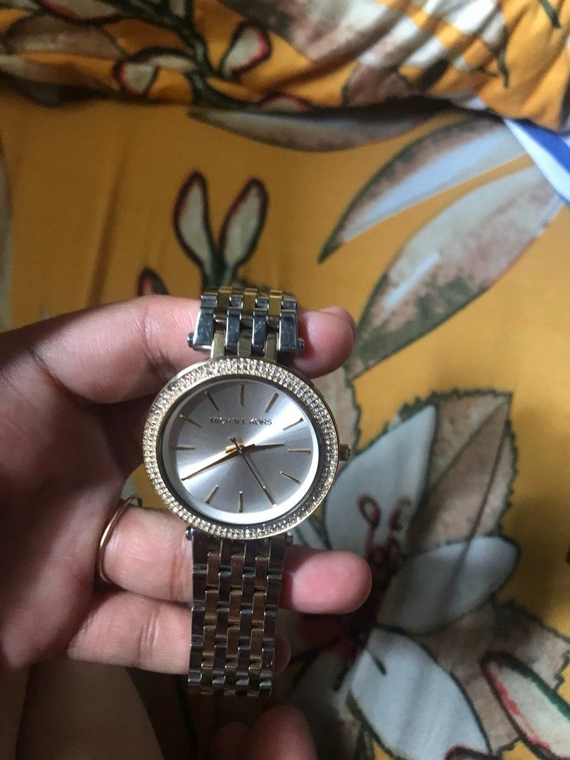 Michael kors 3215 store