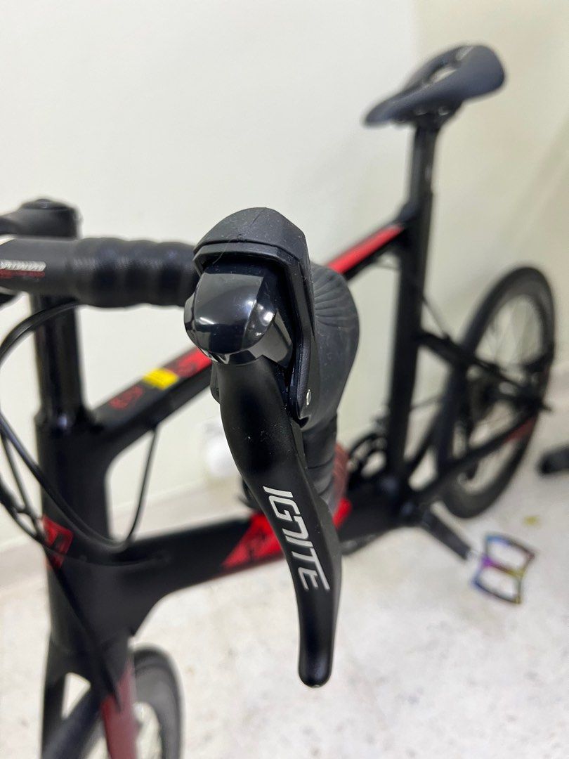 MiniVelo Java CL Carbon (Category: Bicycles) located in Balakong. Submitted by CoachJunHuai (Listing ID 1258125481, Image 3). Description: Java CL Carbon Bukan CL2 Alluminium ya With Dropbar 2x9 Speed Reason for sell : Upgrade .
