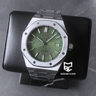 Hot Picks (2023) Collection item 1