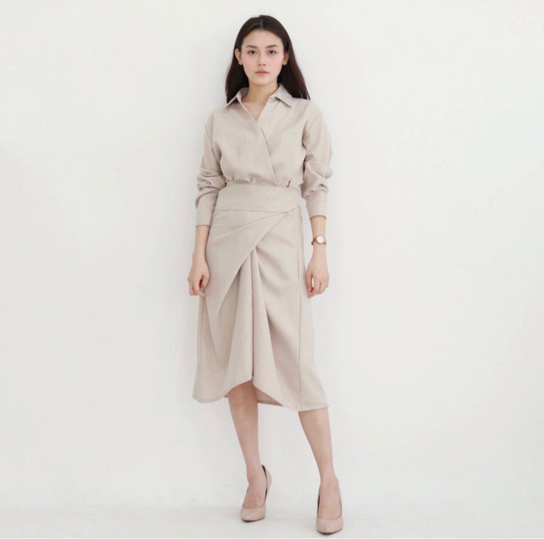 Dress warna khaki online
