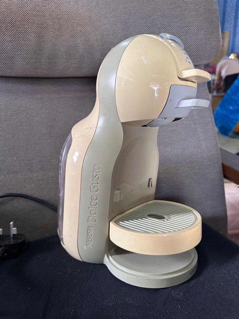Nescafe Dolce Gusto KP120 Food Drinks Beverages on Carousell